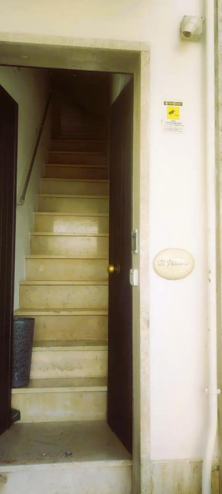 Il Plebiscito Luxury Loft Fronte Basilica *